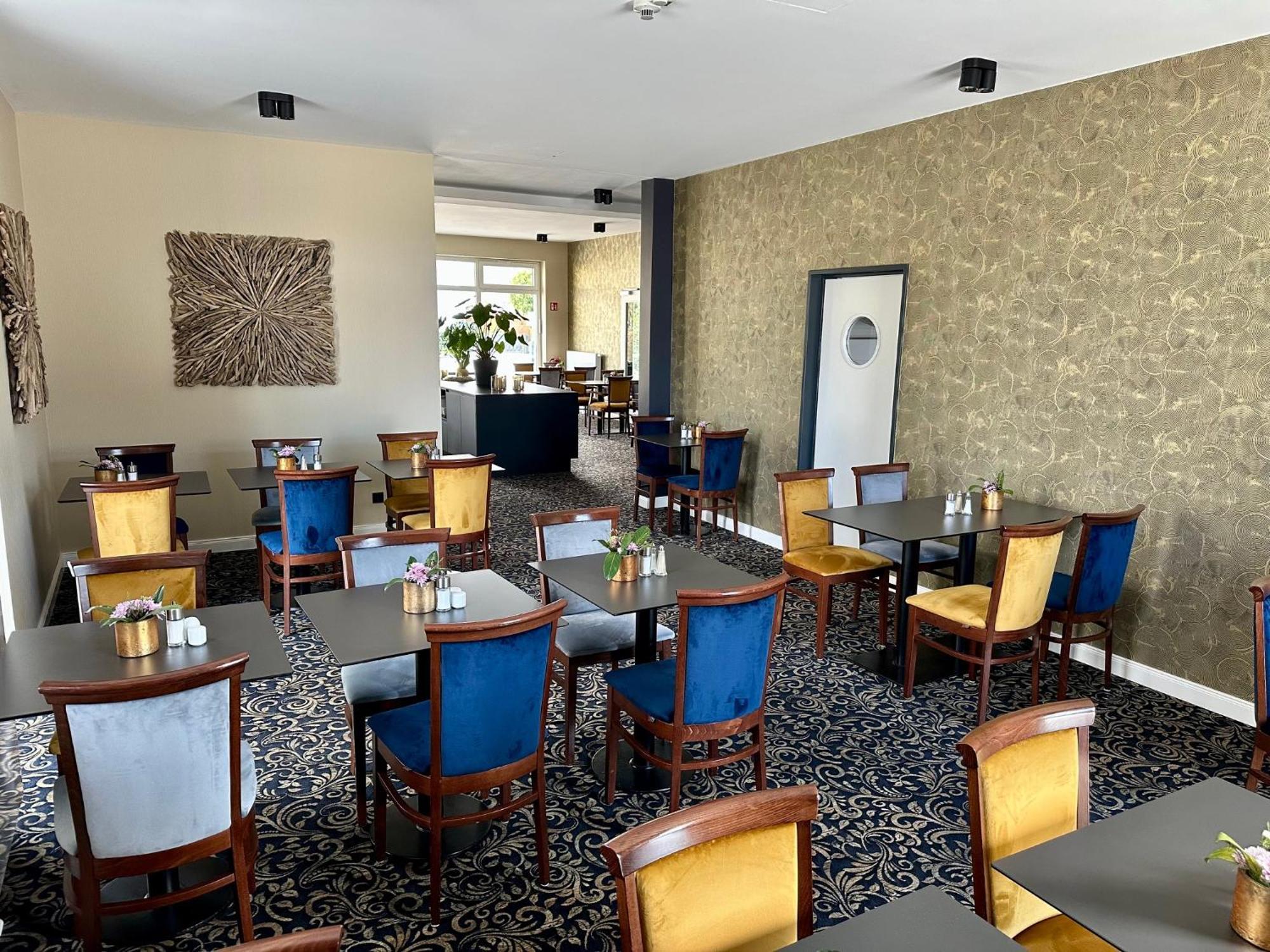 Sandbank Hotel & Appartements 루브민 외부 사진
